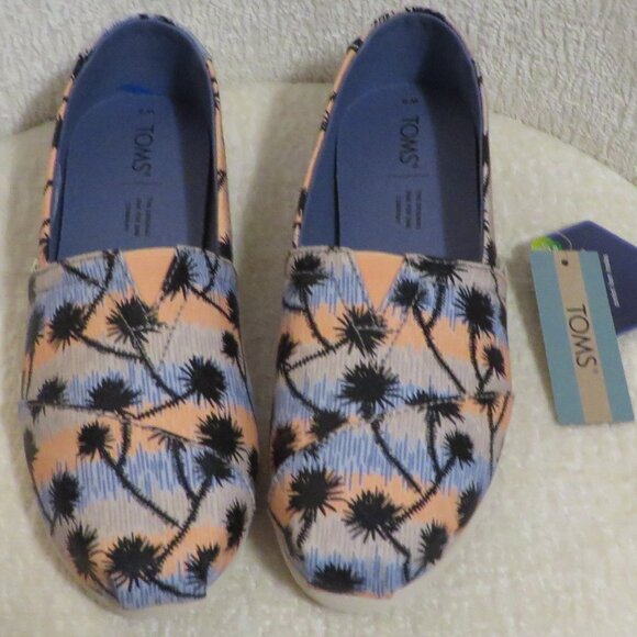 Toms Alpargata Ladies 8 BNWT - Picture 2 of 5